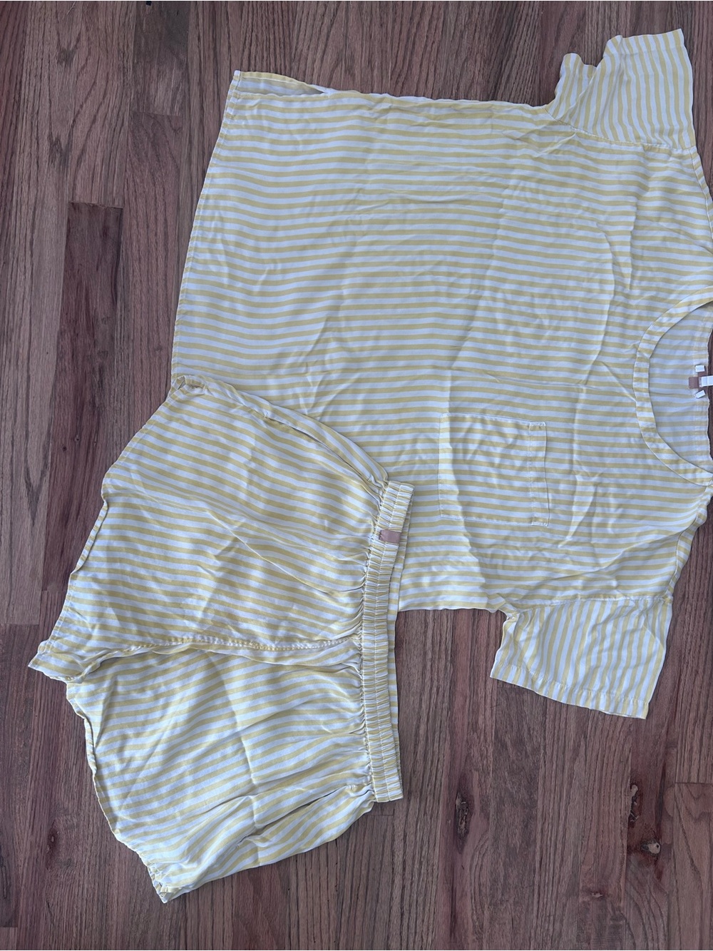 lunya Yellow and White Striped SilkSleep Set - Picture 6 of 7